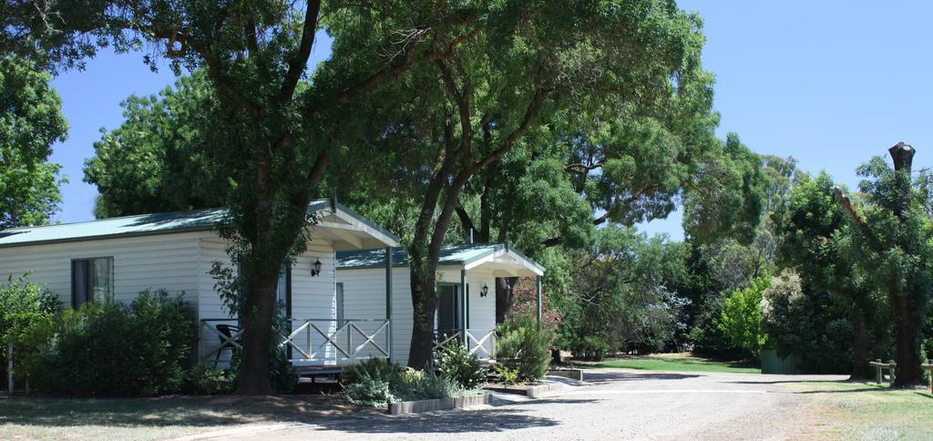 Big4 Wangaratta North Cedars Holiday Park Phòng bức ảnh